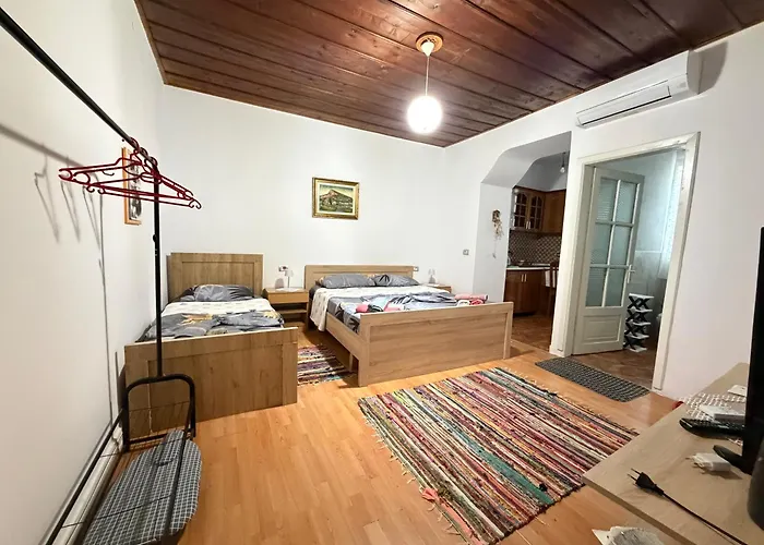 Flowers Apartment